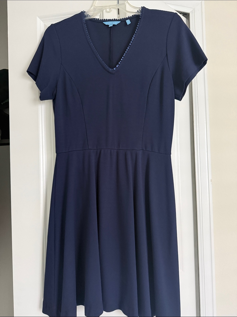 Draper James Navy V‑Neck Short Sleeve Fit & Flare Dress
